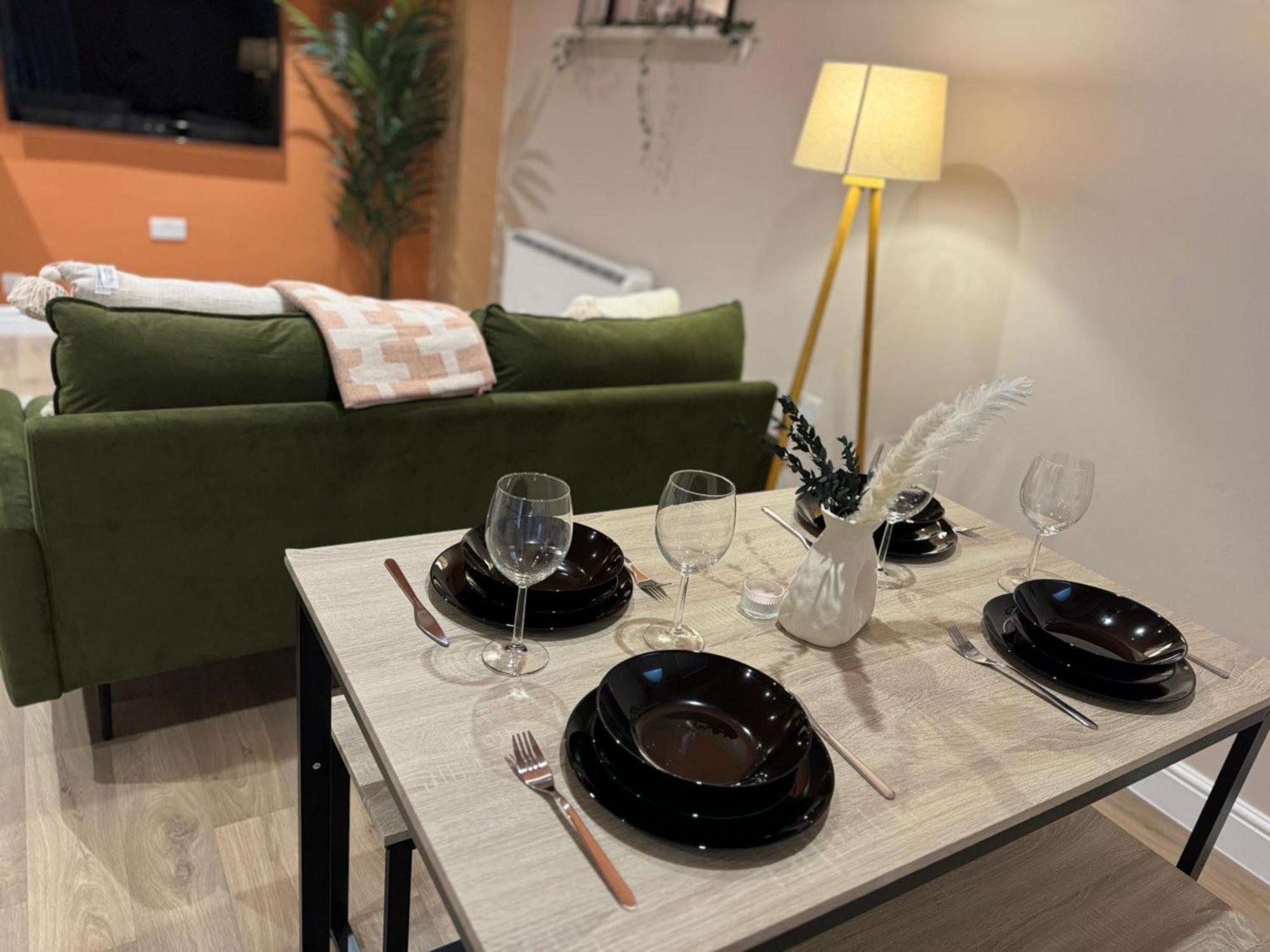 Central Spacious Quirky Apartment In Birmingham With Free Wi-Fi, Parking Zewnętrze zdjęcie